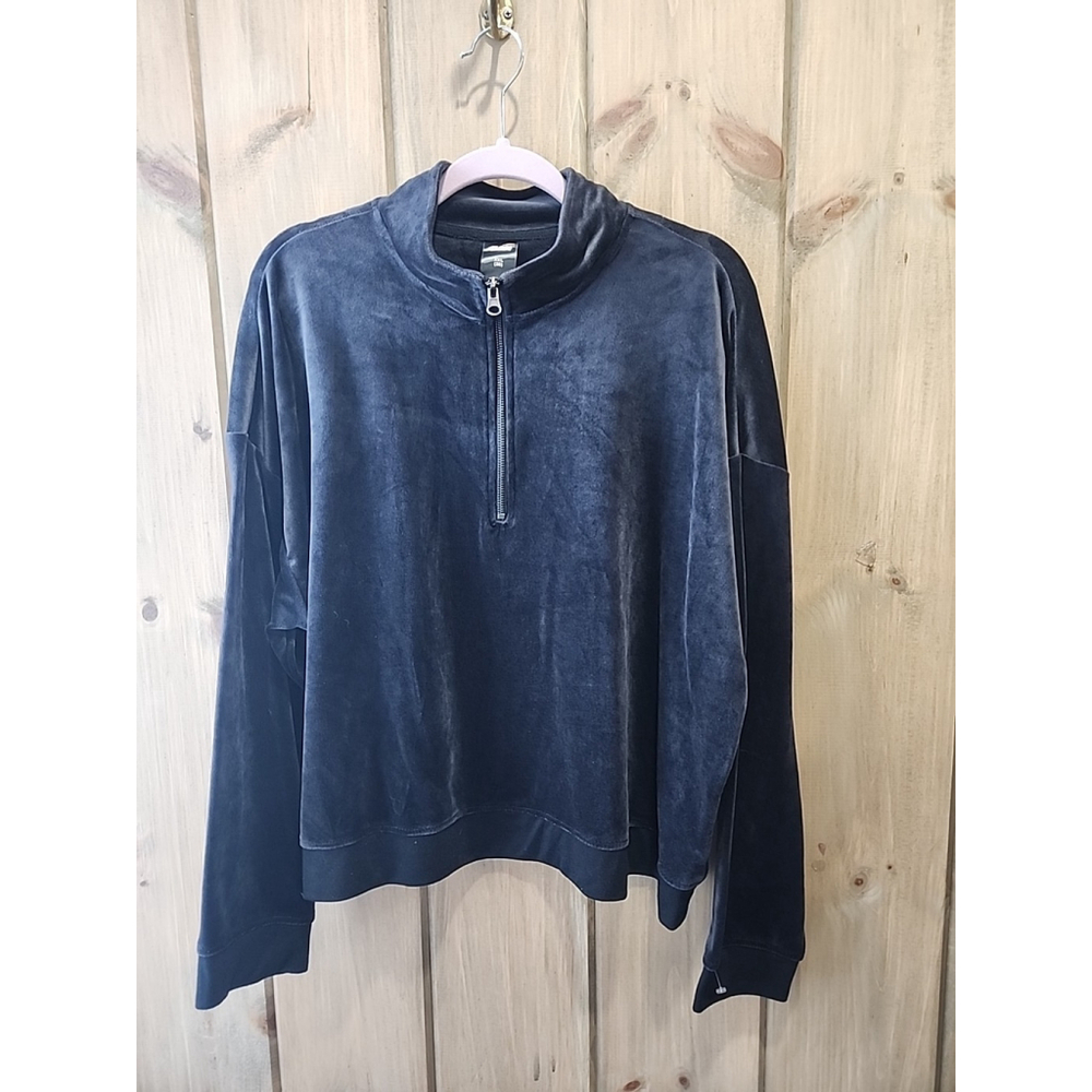 Avia Charcoal Grey/Soft Black Velour quarter zip pull over Size XXL (20), EUC